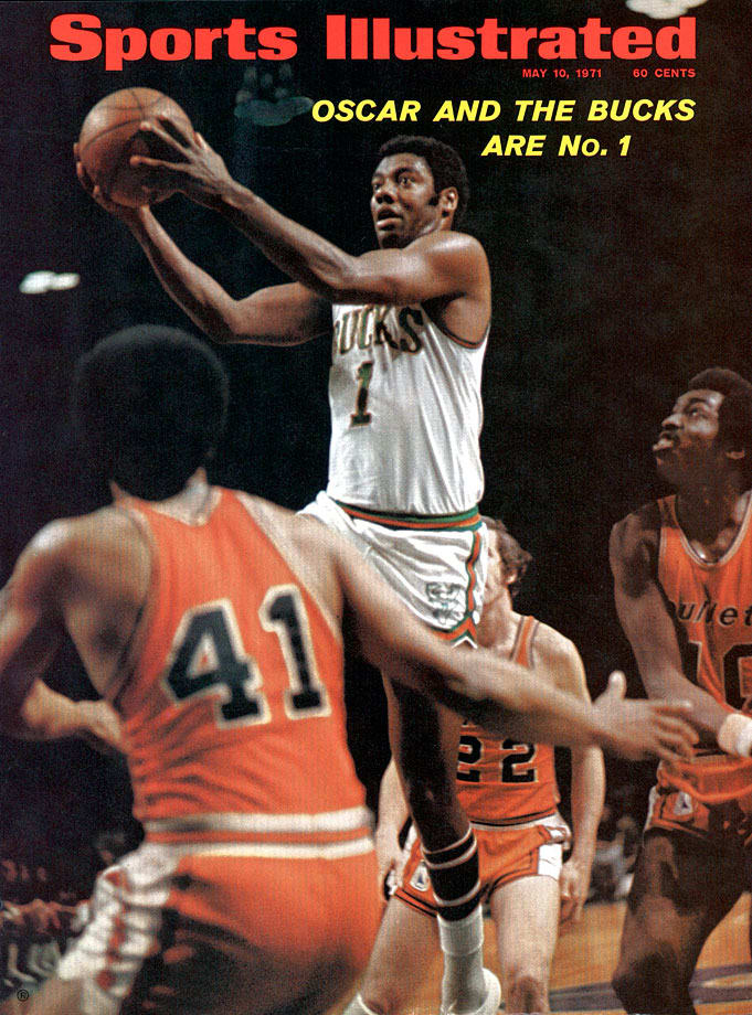 1971-Oscar-Robertson-006272858.jpg